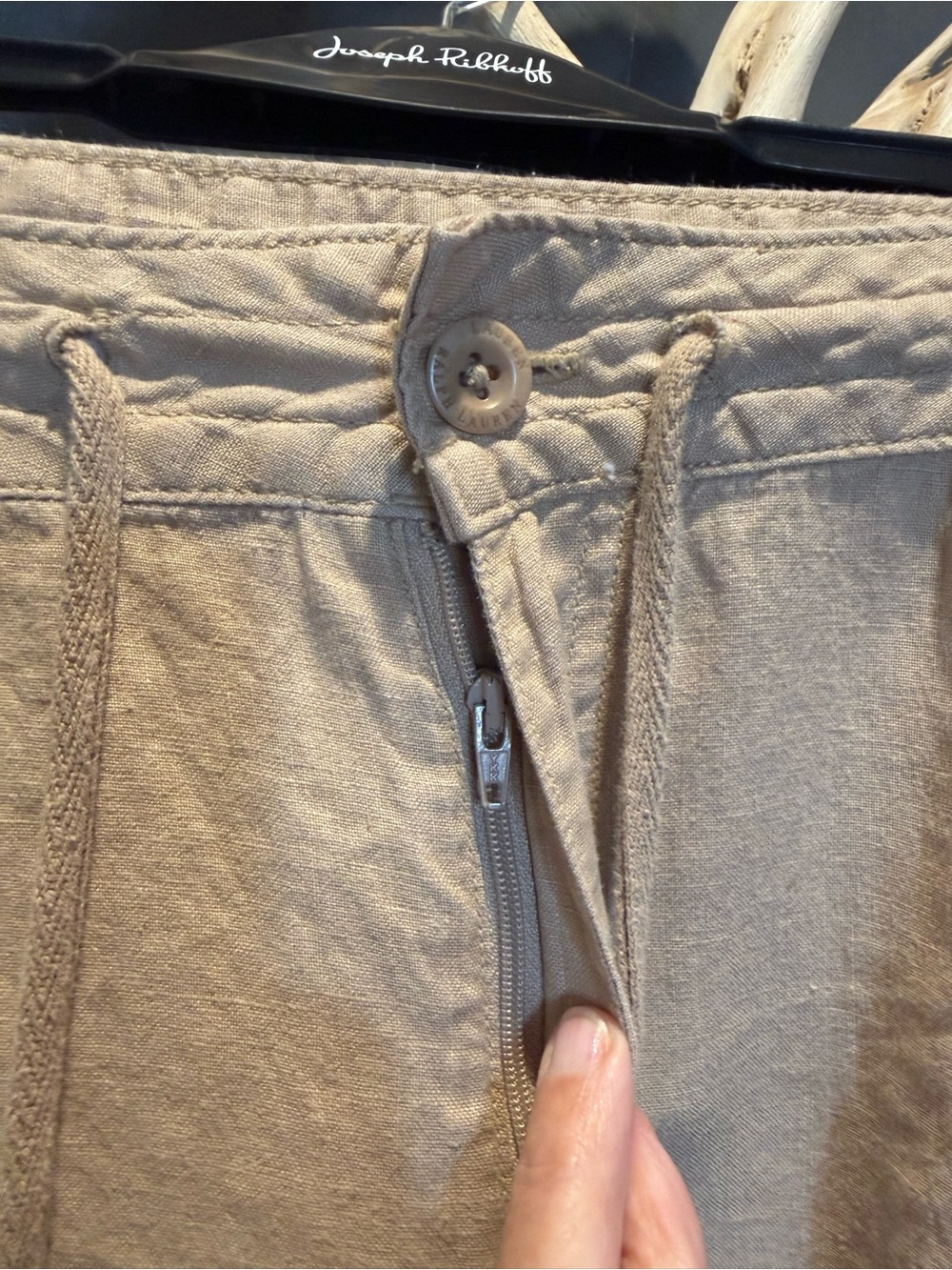 Ralph Lauren Relaxed Drawstring Wide-Leg Pants - Tan - Picture 4 of 8